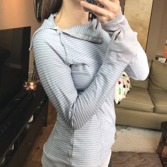 Warmup jacket for working out or hanging around! - Picture 2 of 2